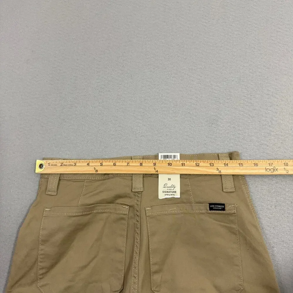 Signature by Levi Strauss Essential Cargo Shorts Men's 30 Tan Ultimate Flex NWT